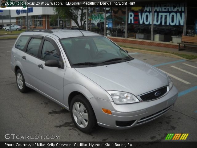 2006 Ford Focus ZXW SE Wagon in CD Silver Metallic