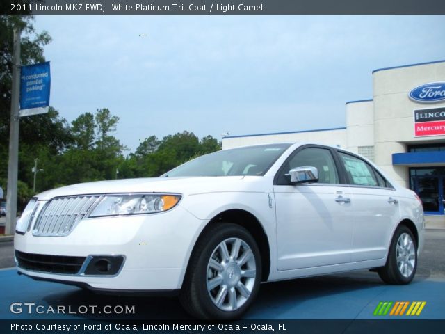 2011 Lincoln MKZ FWD in White Platinum Tri-Coat