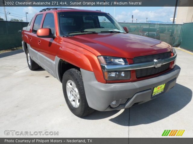 2002 Chevrolet Avalanche Z71 4x4 in Sunset Orange Metallic