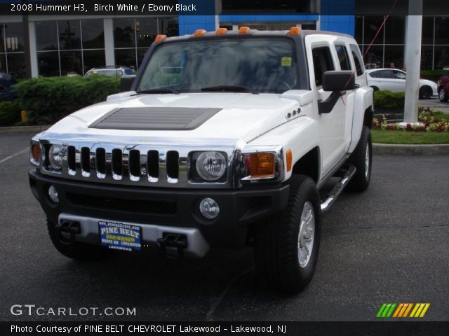 2008 Hummer H3  in Birch White