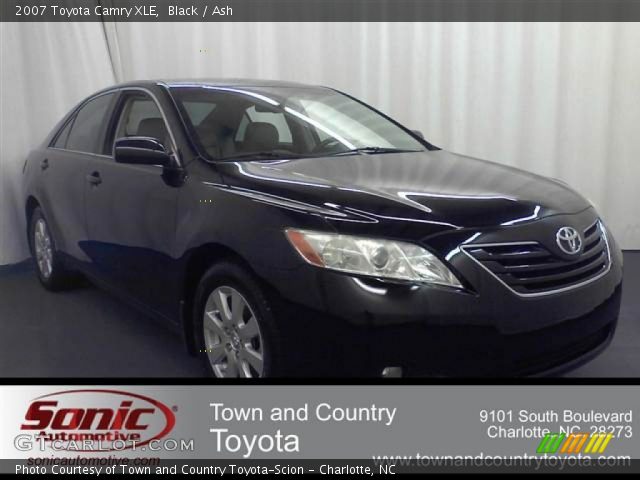 2007 Toyota Camry XLE in Black