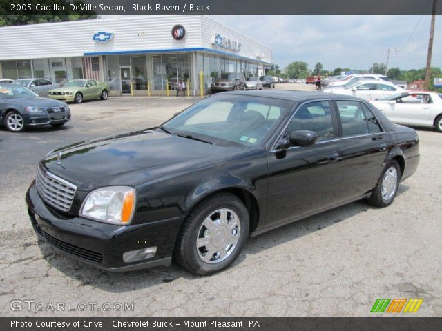 2005 Cadillac DeVille Sedan in Black Raven