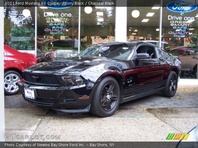 2011 Ford Mustang V6 Coupe in Ebony Black