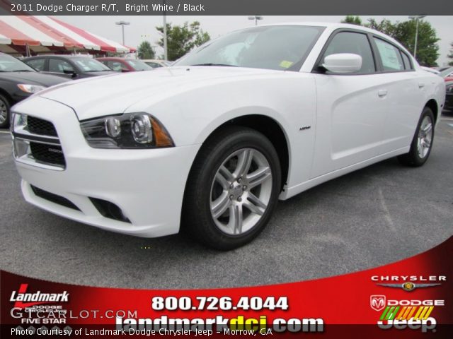 2011 Dodge Charger R/T in Bright White