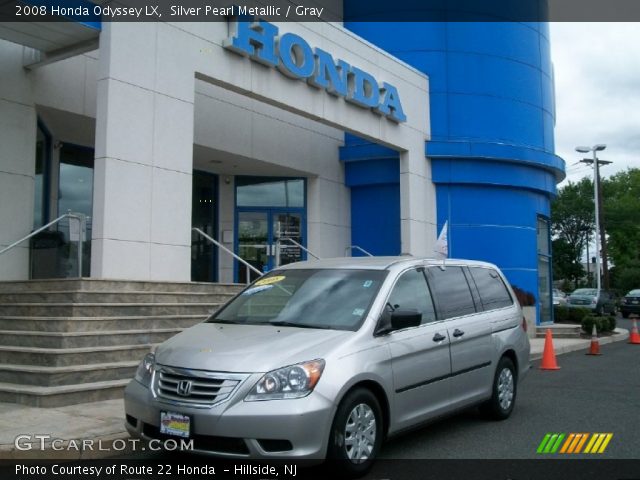 2008 Honda Odyssey LX in Silver Pearl Metallic