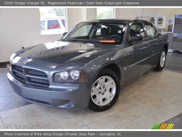 2006 Dodge Charger SE in Magnesium Pearlcoat