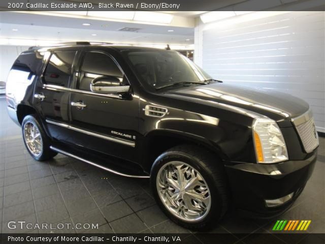 2007 Cadillac Escalade AWD in Black Raven