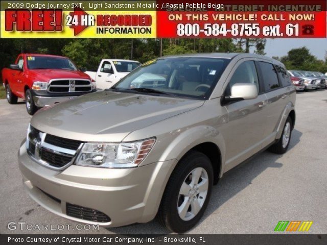 2009 Dodge Journey SXT in Light Sandstone Metallic