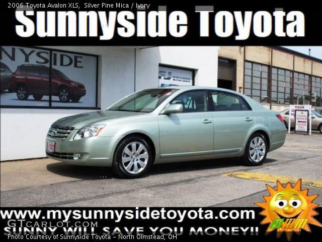 2006 Toyota Avalon XLS in Silver Pine Mica