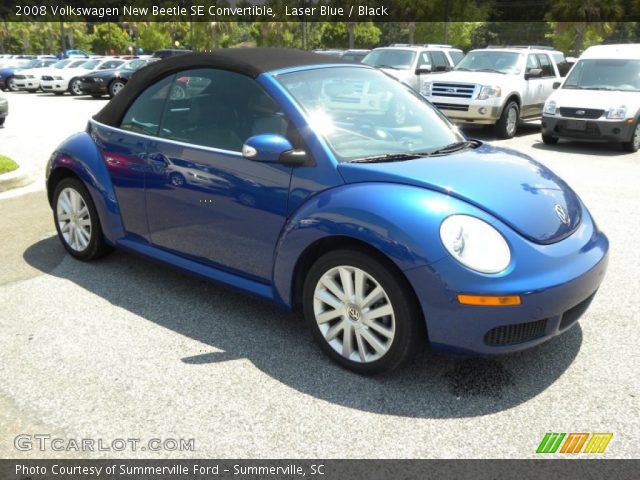 2008 Volkswagen New Beetle SE Convertible in Laser Blue
