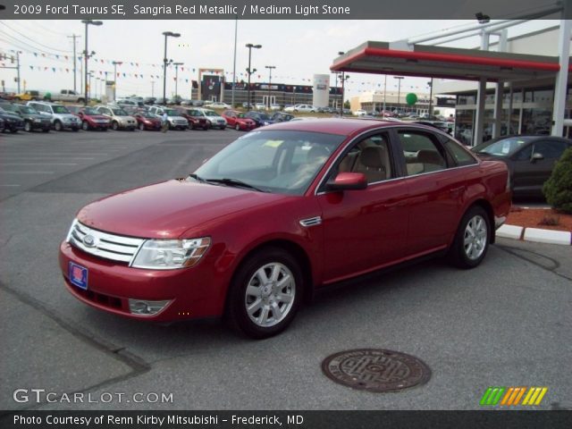 2009 Ford Taurus SE in Sangria Red Metallic