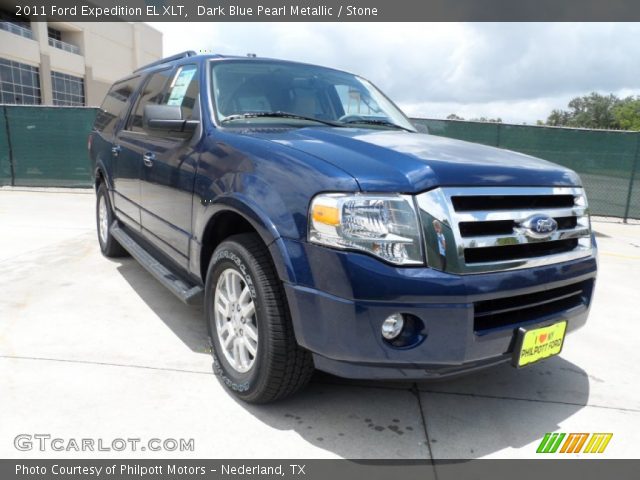 2011 Ford Expedition EL XLT in Dark Blue Pearl Metallic