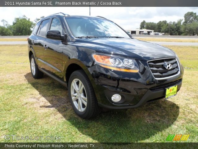 2011 Hyundai Santa Fe SE in Phantom Black Metallic