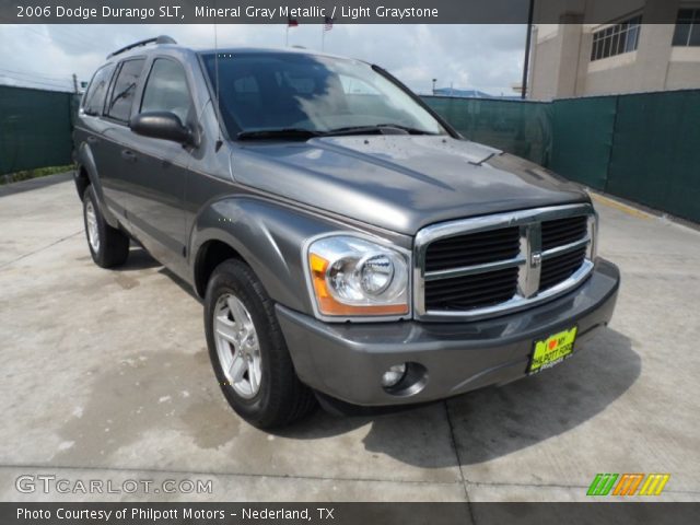 2006 Dodge Durango SLT in Mineral Gray Metallic