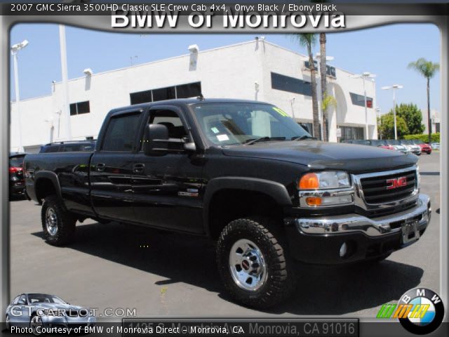 2007 GMC Sierra 3500HD Classic SLE Crew Cab 4x4 in Onyx Black
