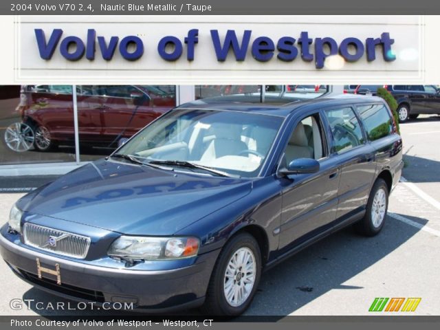 2004 Volvo V70 2.4 in Nautic Blue Metallic