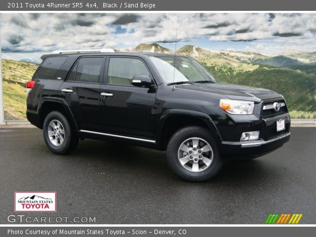 2011 Toyota 4Runner SR5 4x4 in Black
