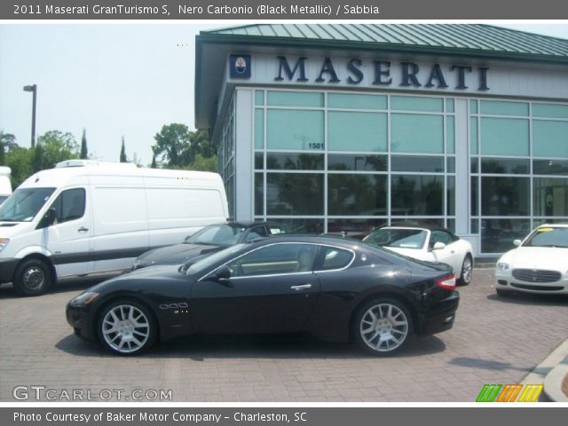 2011 Maserati GranTurismo S in Nero Carbonio (Black Metallic)