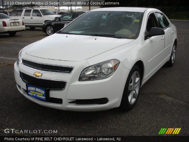 2010 Chevrolet Malibu LS Sedan in Summit White