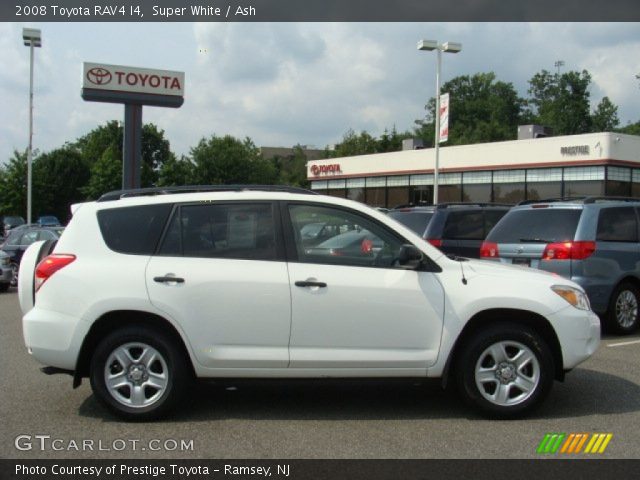 2008 Toyota RAV4 I4 in Super White