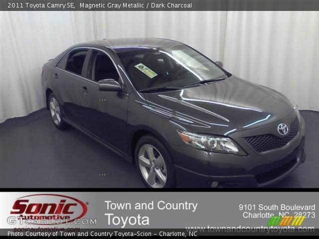 2011 Toyota Camry SE in Magnetic Gray Metallic