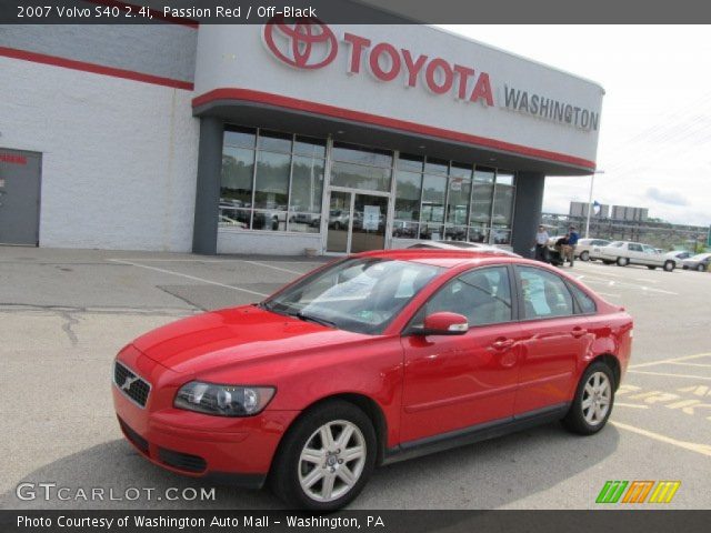 2007 Volvo S40 2.4i in Passion Red