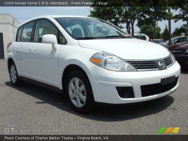 2009 Nissan Versa 1.8 SL Hatchback in Fresh Powder