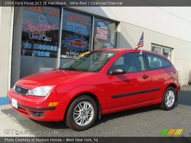 2006 Ford Focus ZX3 SE Hatchback in Infra-Red