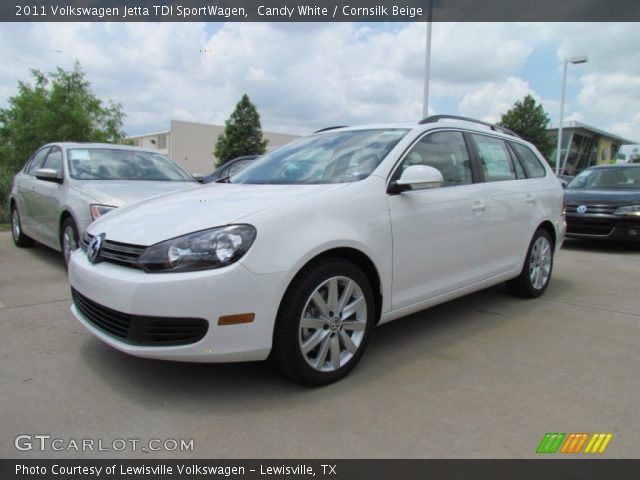 2011 Volkswagen Jetta TDI SportWagen in Candy White