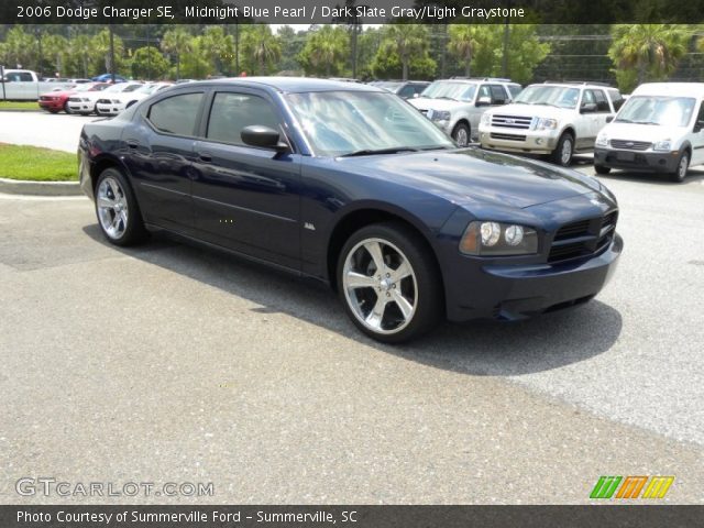 2006 Dodge Charger SE in Midnight Blue Pearl