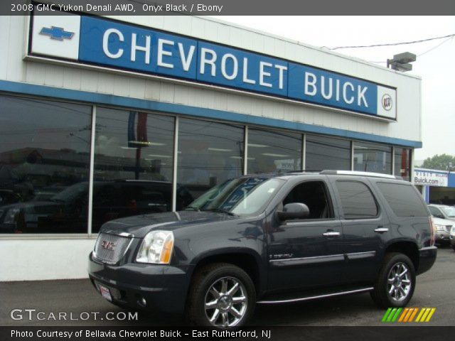 2008 GMC Yukon Denali AWD in Onyx Black