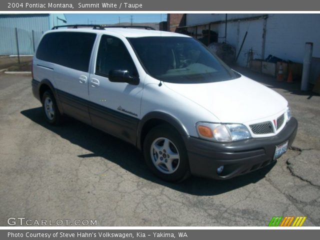 2004 Pontiac Montana  in Summit White