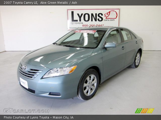 2007 Toyota Camry LE in Aloe Green Metallic