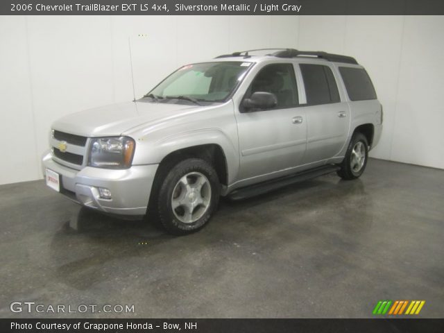 2006 Chevrolet TrailBlazer EXT LS 4x4 in Silverstone Metallic
