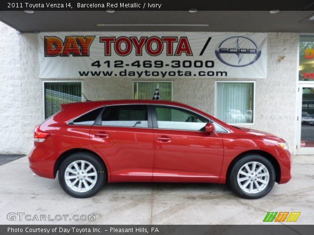 2011 Toyota Venza I4 in Barcelona Red Metallic