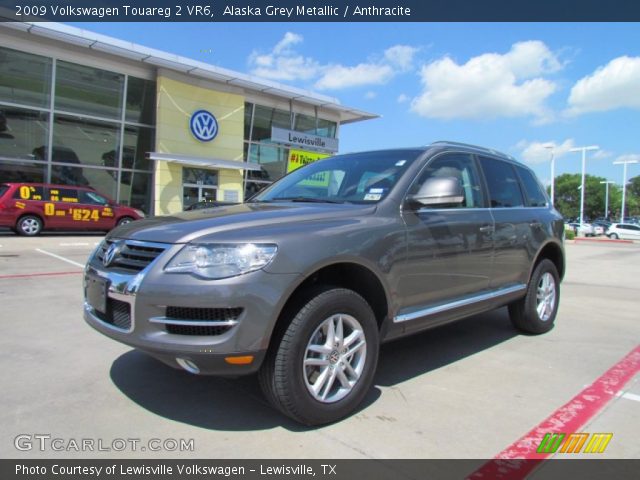 2009 Volkswagen Touareg 2 VR6 in Alaska Grey Metallic
