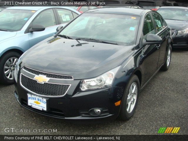 2011 Chevrolet Cruze LT in Black Granite Metallic