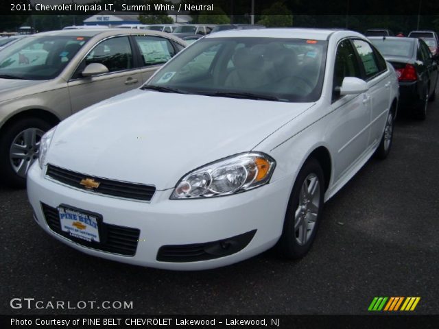 2011 Chevrolet Impala LT in Summit White
