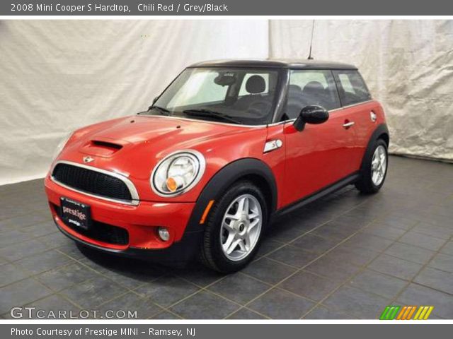 2008 Mini Cooper S Hardtop in Chili Red