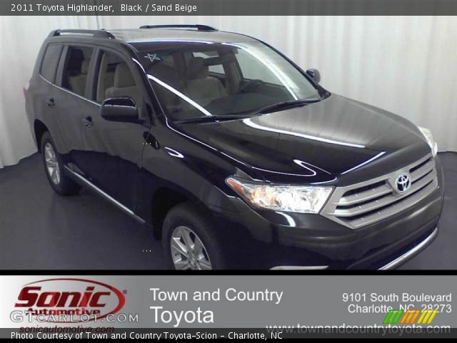 2011 Toyota Highlander  in Black