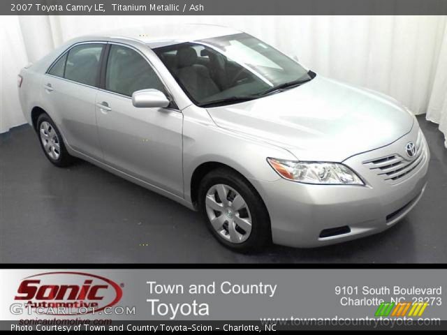 2007 Toyota Camry LE in Titanium Metallic