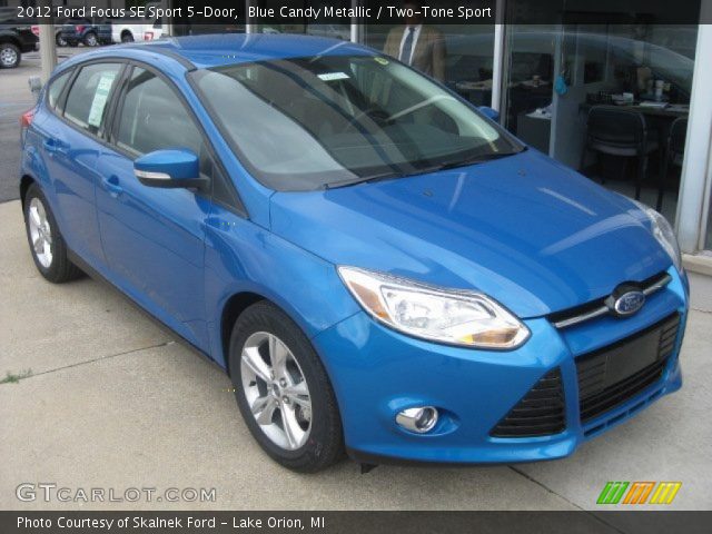 2012 Ford Focus SE Sport 5-Door in Blue Candy Metallic