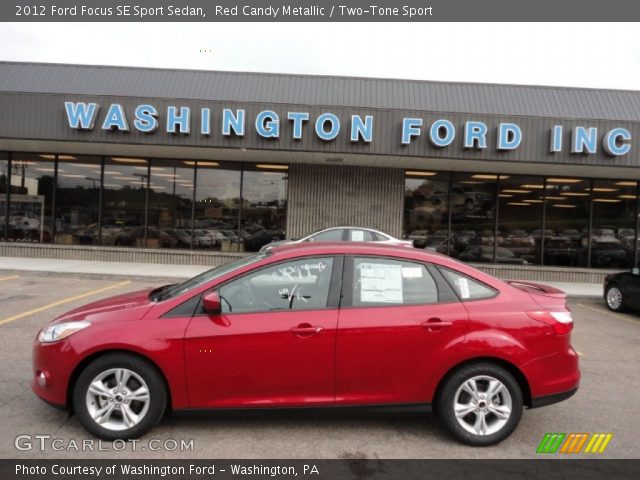 2012 Ford Focus SE Sport Sedan in Red Candy Metallic