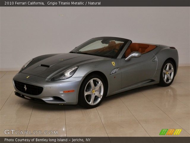 2010 Ferrari California  in Grigio Titanio Metallic