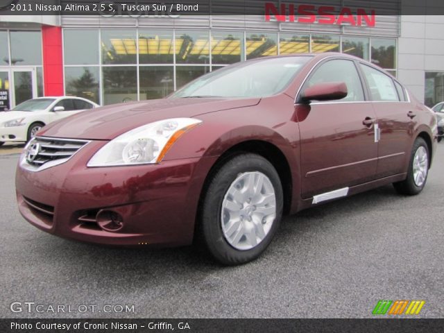 2011 Nissan Altima 2.5 S in Tuscan Sun