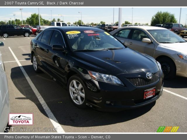 2007 Toyota Camry SE in Black