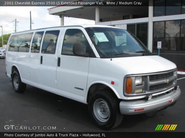 2001 Chevrolet Express 3500 LS Extended Passenger Van in White