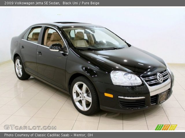 2009 Volkswagen Jetta SE Sedan in Black Uni