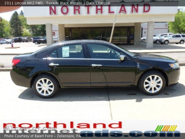 2011 Lincoln MKZ FWD in Tuxedo Black Metallic