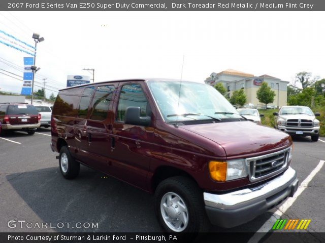 2007 Ford E Series Van E250 Super Duty Commercial in Dark Toreador Red Metallic